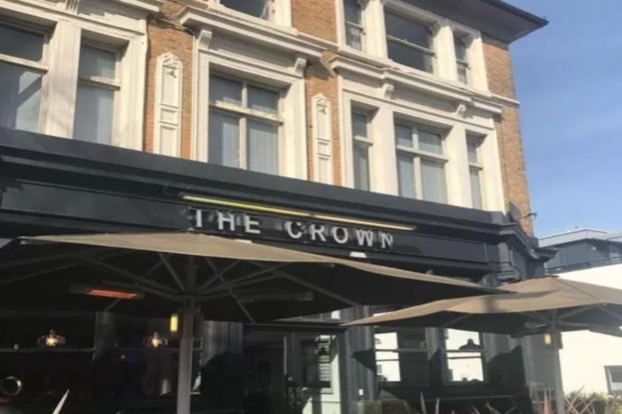 Publove @ The Crown, Battersea Лондон Екстер'єр фото