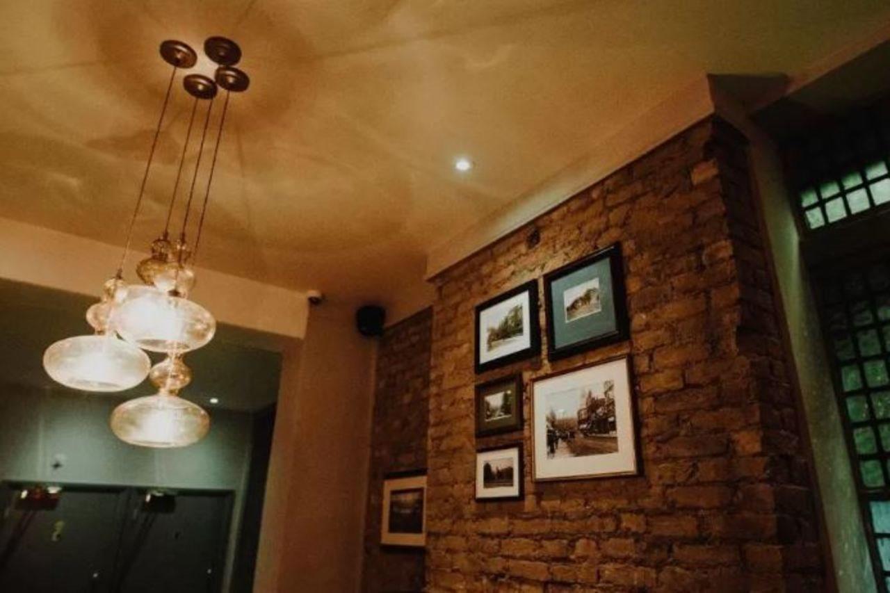 Publove @ The Crown, Battersea Лондон Екстер'єр фото
